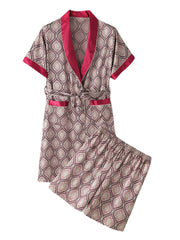 Luxuriöses Pyjama-Set aus Kunstseide mit Musterdruck für Herren – Bademantel mit Taschen und Shorts, lässiger Zweiteiler für zu Hause