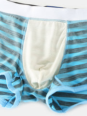 Gestreifte, durchscheinende, atmungsaktive Boxershorts aus Eisseide für Herren mit mittlerer Taille und elastischem Bund