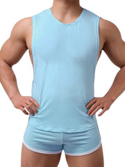Lockeres Pyjama-Set für Herren: Seitlich offenes Tanktop und atmungsaktive Shorts – schlichter Loungewear-Anzug