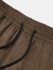 Lässige Herrenhose mit Kordelzug und Taschen