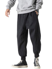 Cargohose aus Baumwolle mit Buchstaben-Print für Herren, seitlichem Band und Taschen mit Kordelzug