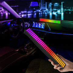 RGB-Atmosphärenlicht: APP-gesteuerte Musik-Ambient-LED-Nachtlichtleiste fürs Auto - Bunte Röhrenlampe