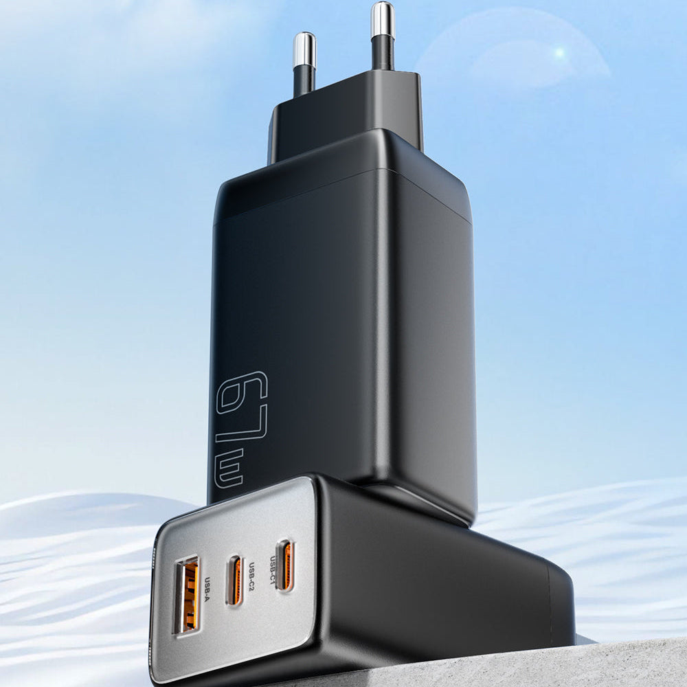 67W GaN 3-Port USB PD Charger: Fast Charging Adapter with 2 USB-C & 1 USB-A for iPhone, Xiaomi, Huawei, Samsung