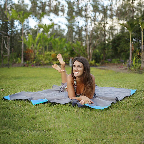 150cm Foldable Outdoor Playmat - Lightweight, Portable Travel Pocket Blanket for Beach & Picnic