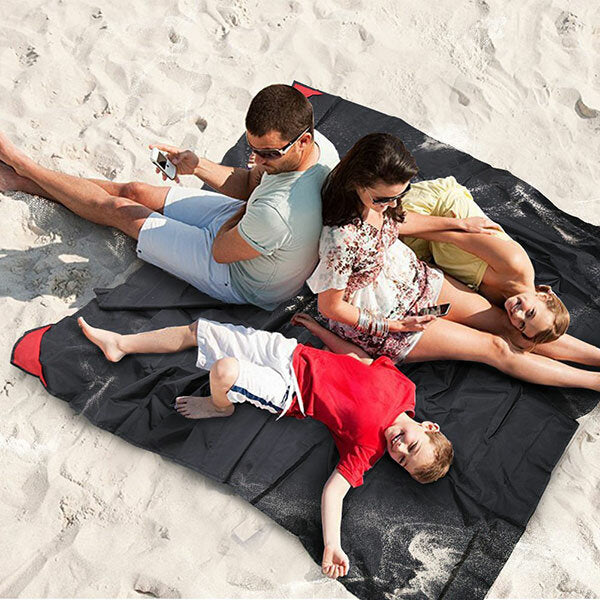 150cm Foldable Outdoor Playmat - Lightweight, Portable Travel Pocket Blanket for Beach & Picnic