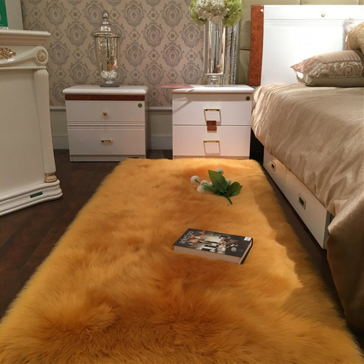 150x60cm Faux Sheepskin Fur Area Rug - Soft Wool Shaggy Carpet for Bedside, Sofa, Living Room, Bedroom Decor