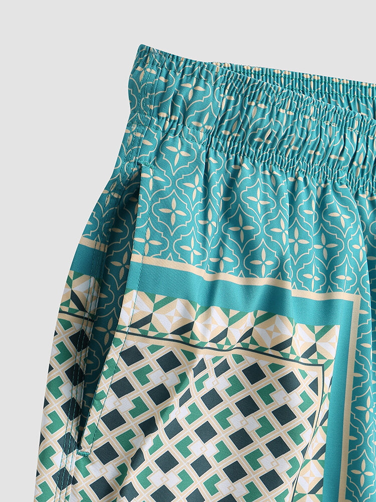 Leichte Boardshorts für Herren im Retro-Stil mit Patchwork-Print und Kordelzug