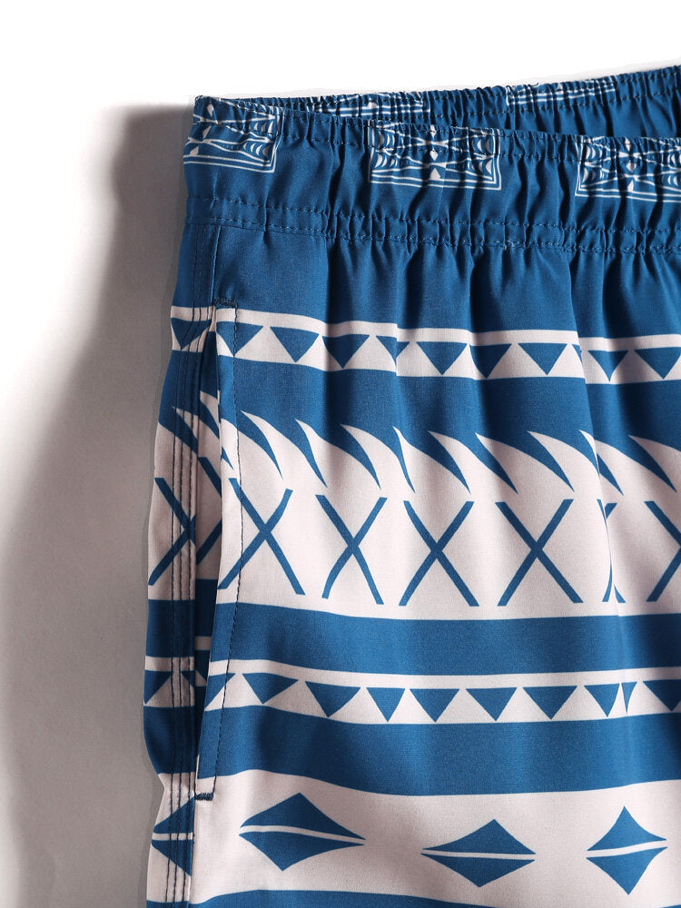 Schnelltrocknende Strandshorts für Herren mit Vintage-Geo-Print und Kordelzug in der Taille
