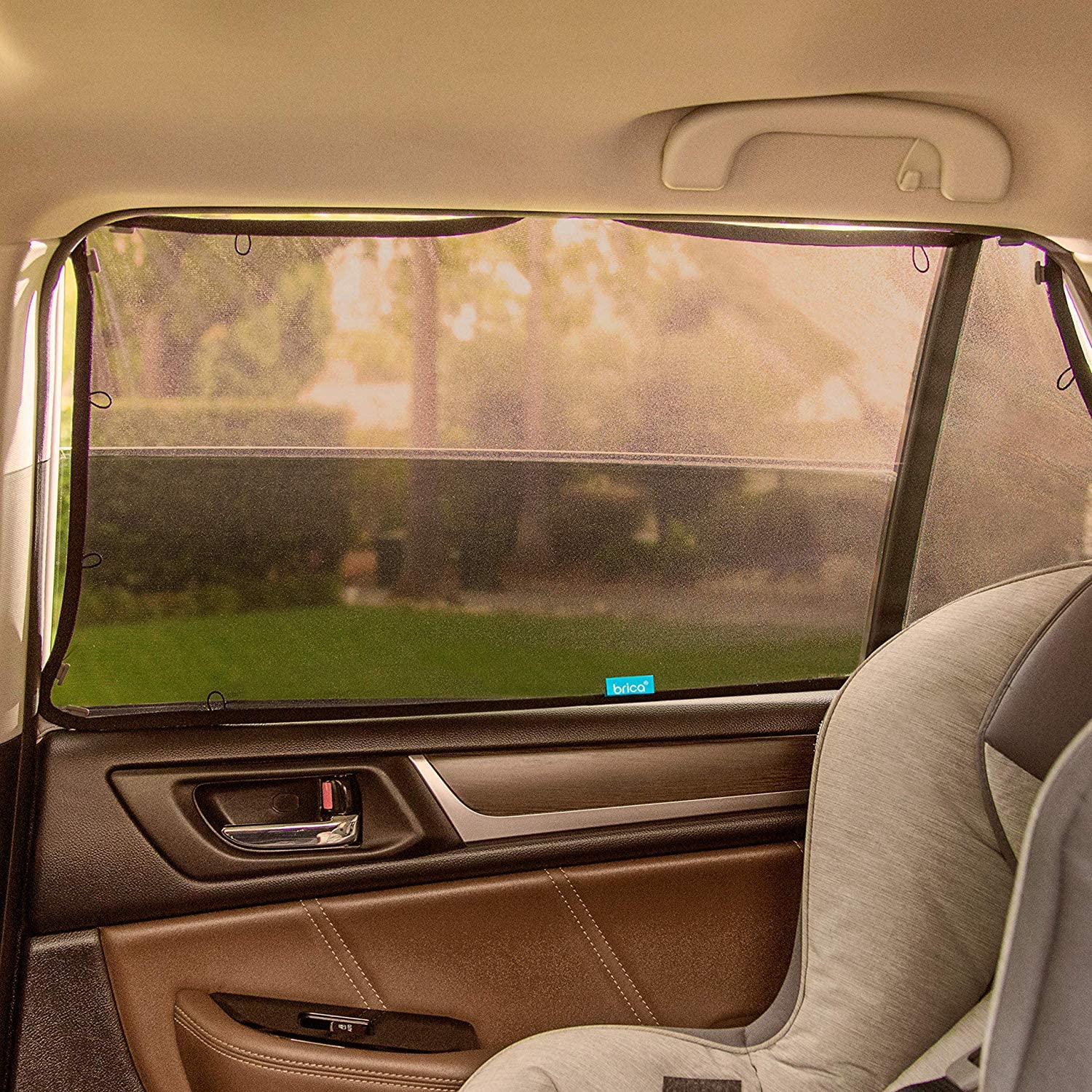 Black Magnetic Stretch Sun Shade - UV Protection & Easy Installation