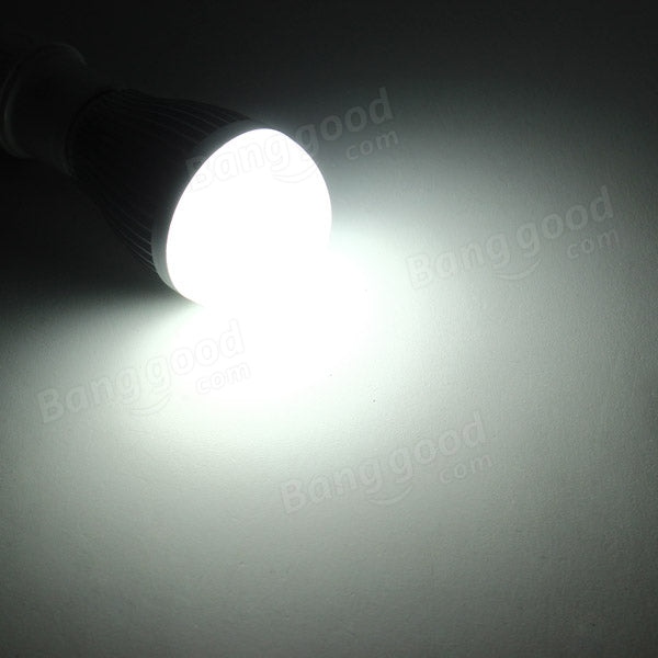 2.4G LED Globe Bulb 6W RGB + White Dimmable Home Lighting AC85-265V Energy Efficient