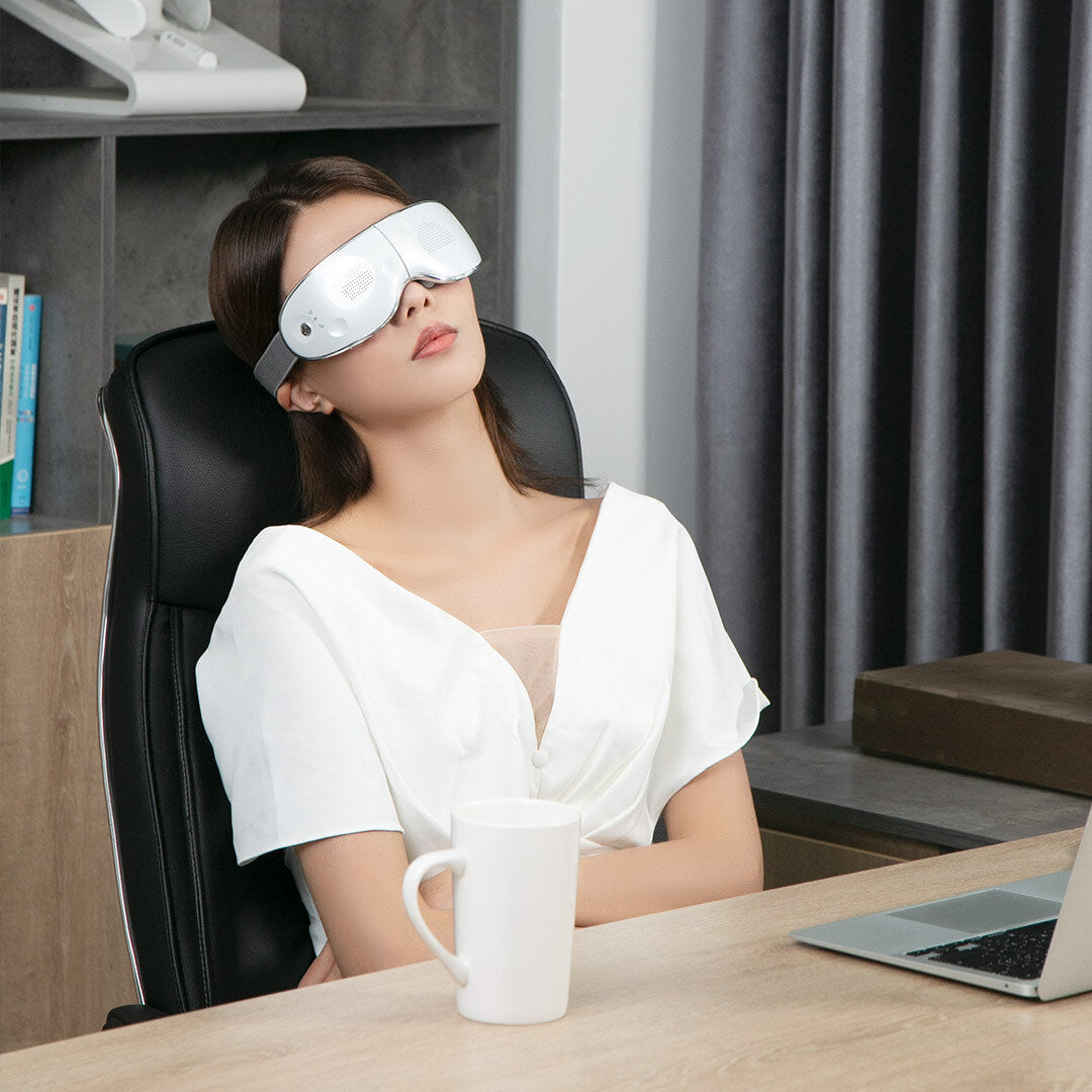 Ultra-thin Foldable Eye Massager with 3D Shiatsu Heads, Visual Design, and Music Rhythm for Eye Care