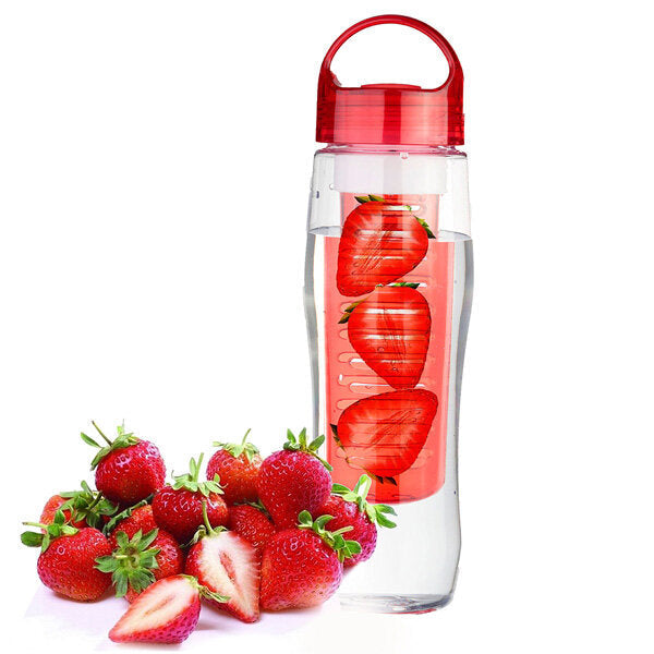 700 ml BPA-freie Sport-Wasserflasche aus Kunststoff mit Fruchteinsatz und Filter zur Saftherstellung