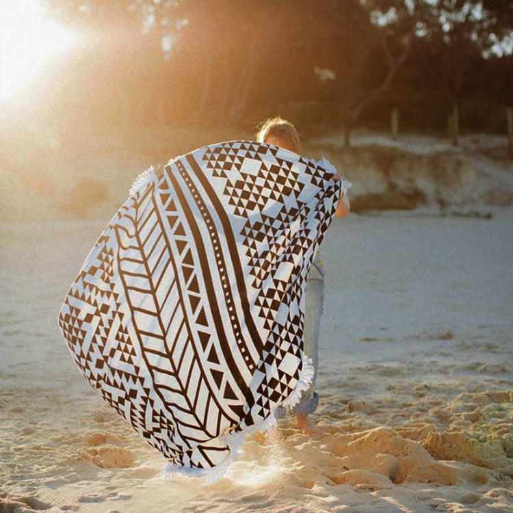 150cm Pure Cotton Bohemian Round Tassel Knitted Beach Towel Lantern Blanket