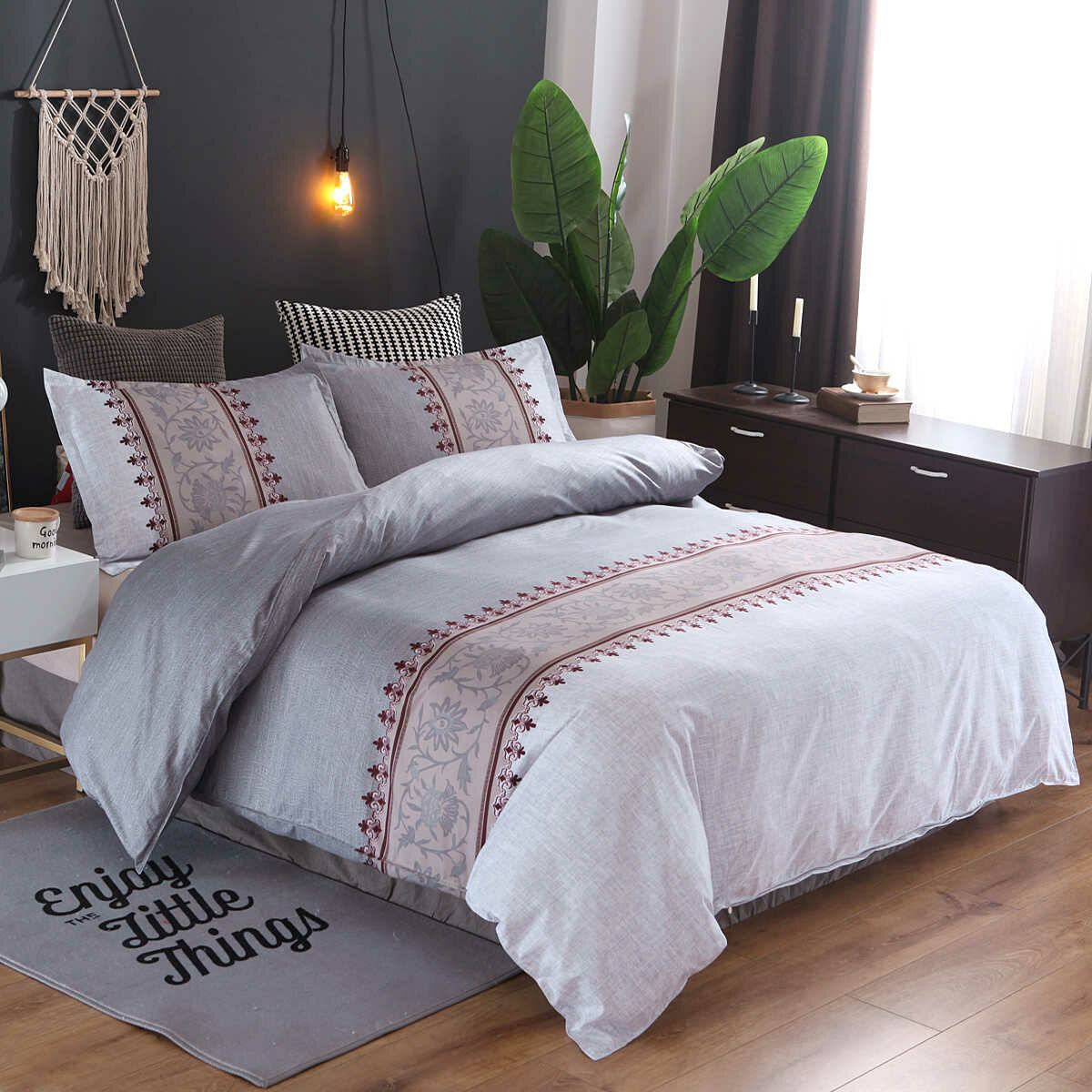 3-Piece Queen Size Bedding Set - Simple Style Quilt Cover & Pillowcases