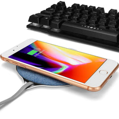 Schnelles kabelloses Qi-Ladepad – Metalltuchmatte, 9 V, 7,5 W für iPhone und Samsung