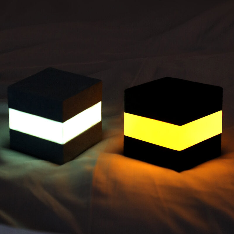 Über USB wiederaufladbares LED-Würfel-Touch-Nachtlicht – perfekt für Bars, Cafés, Restaurants und als Heimdekoration.