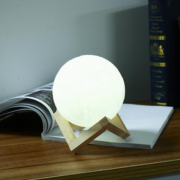 18cm 3D Earth Lamp - USB Rechargeable, Touch Sensor, Color Changing LED Night Light, DC5V Gift