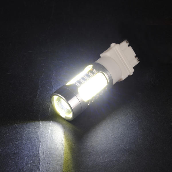 Eagle Eye 7.5W Car LED Tail Turn Reverse Light Bulb - White