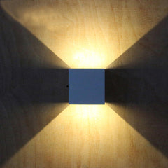 Wasserdichte 7W Aluminium Cube COB LED Wandleuchte - Moderne 220V Heimbeleuchtung