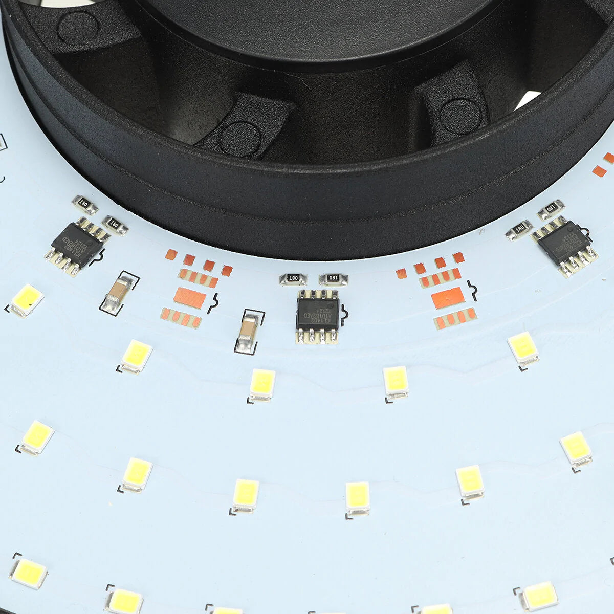 100 W UFO-High-Bay-LED-Licht für Industriehallen, Lagerhallen und Fabriken