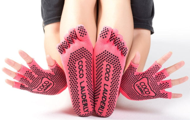 Rutschfeste Yogasocken und Halbfinger-Laufhandschuhe für Damen – 5 Farben, Baumwolle